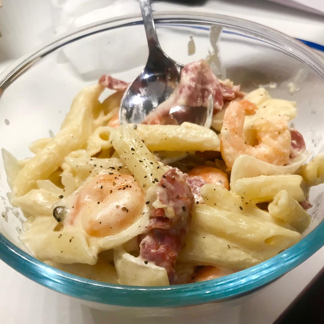 奶油大虾培根意粉