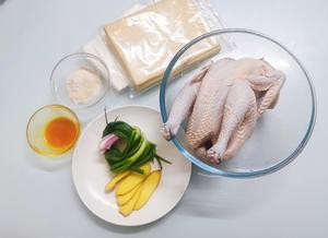 砂锅盐焗鸡的做法 步骤1