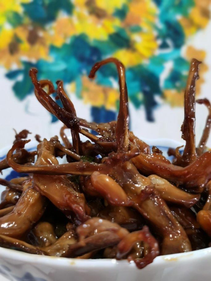 酱鸭舌