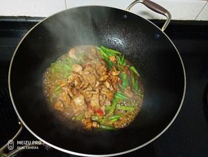 四季豆炒肉的做法 步骤5