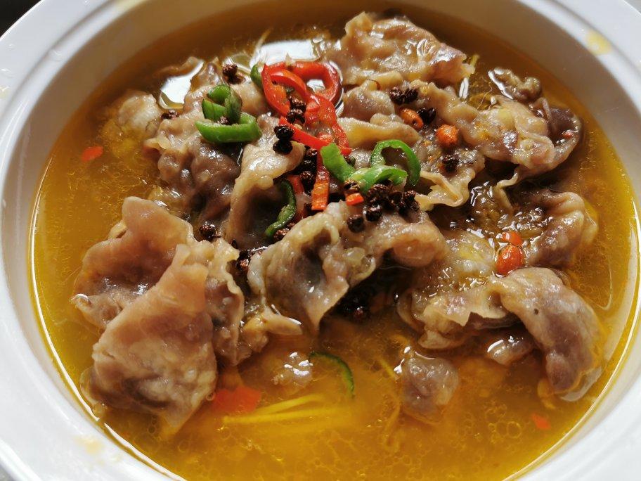 酸汤肥牛