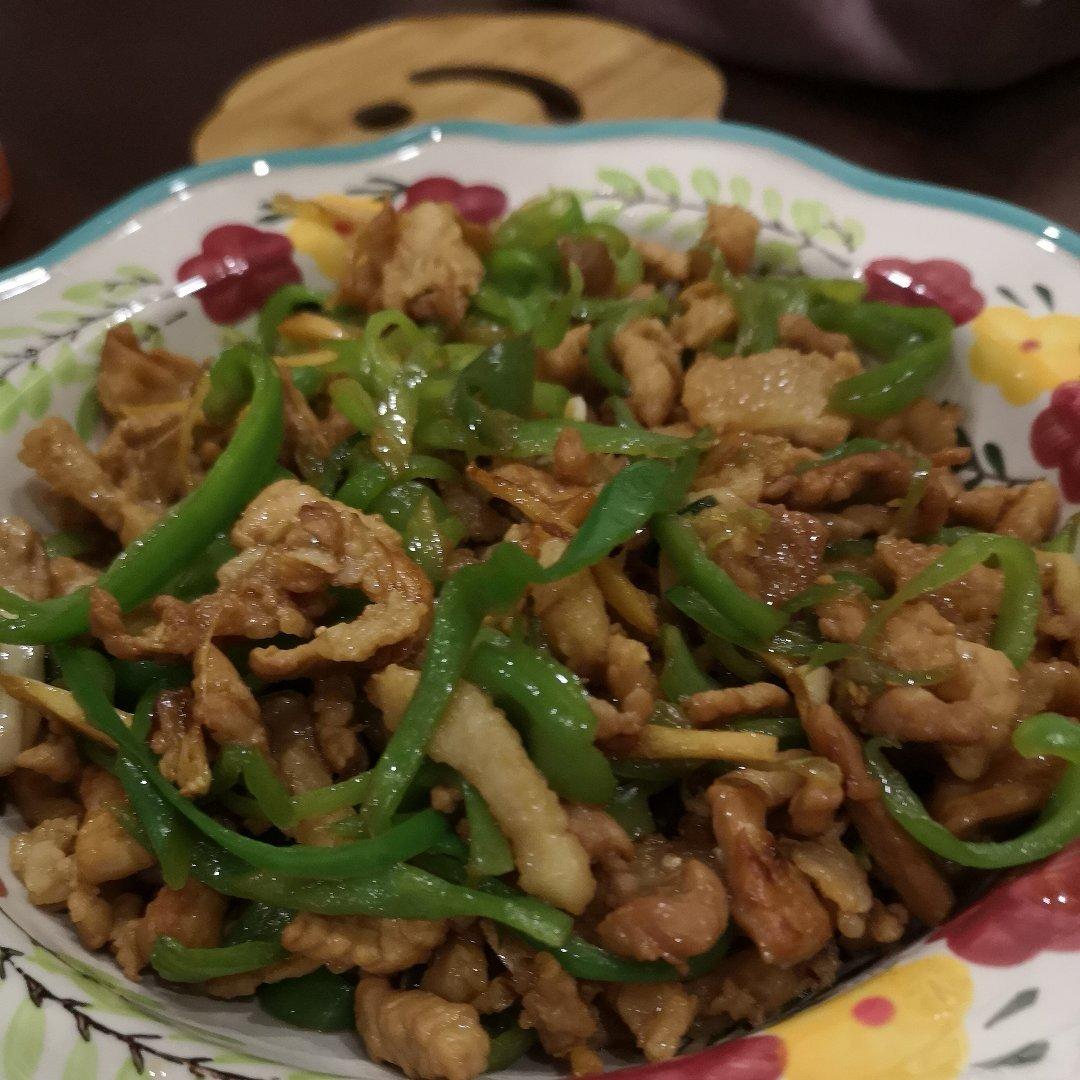厨师长教你：“青椒肉丝”的正宗做法，色香味俱全