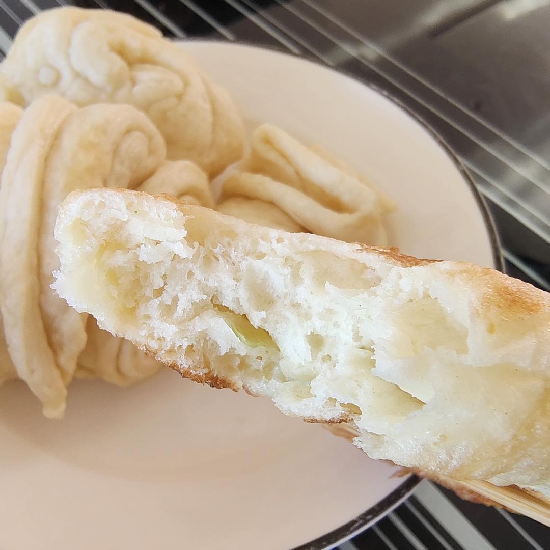 发面椒香葱花饼（超级宣软）
