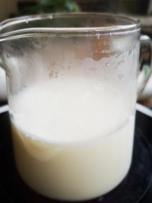 各种品牌牛奶做了几十次总结经验不会失败的姜撞奶——附去姜皮小窍门的做法 步骤8