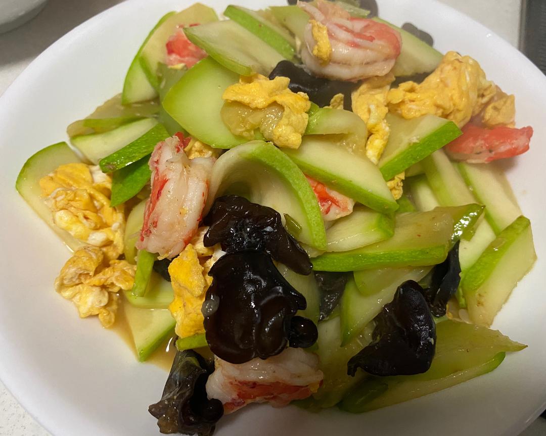 西葫芦炒鸡蛋虎虾