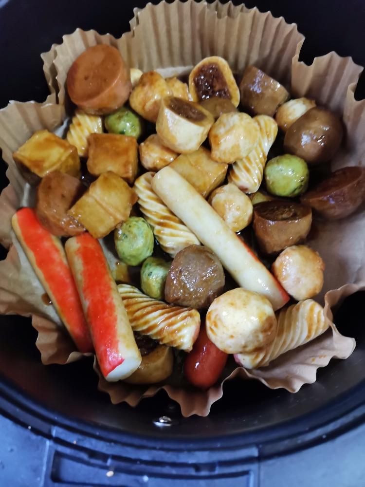 空气炸锅盐焗火锅丸子的做法 步骤4