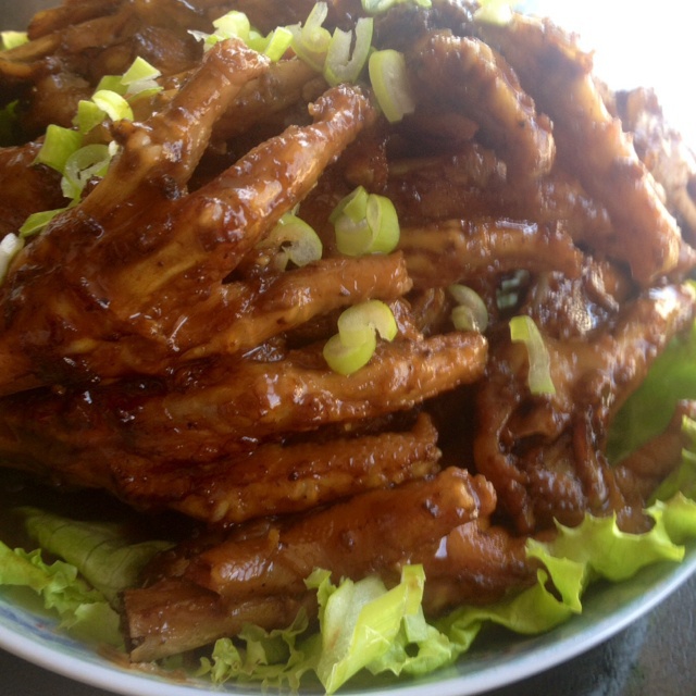 红烧鸡爪