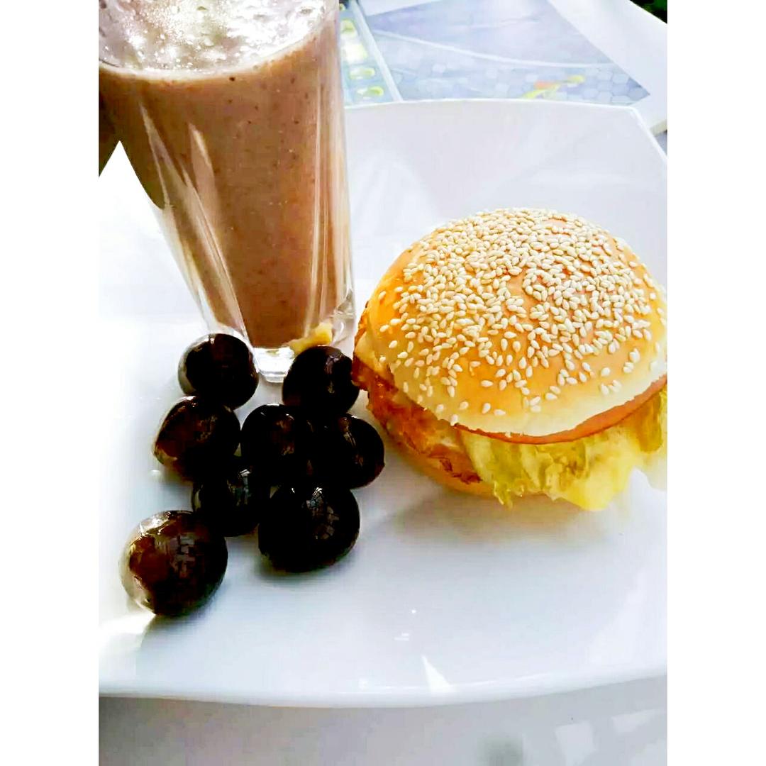 超级香软的无敌汉堡坯