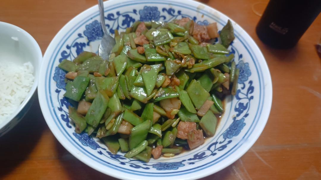 豆角炒肉丝