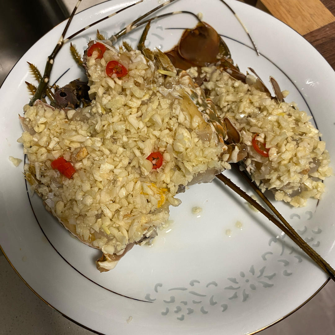 蒜蓉清蒸青龙