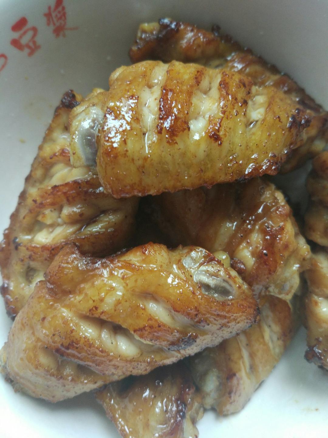 蒜香蚝油鸡翅中