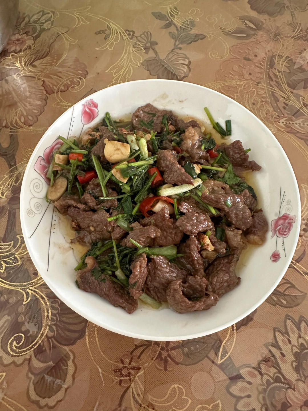 小炒黄牛肉，肉嫩味香！太好吃了简直是米饭杀手！