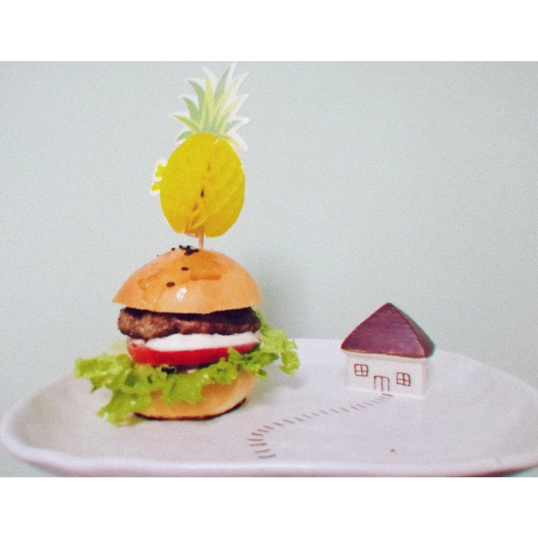 芝士牛肉苹果迷你汉堡