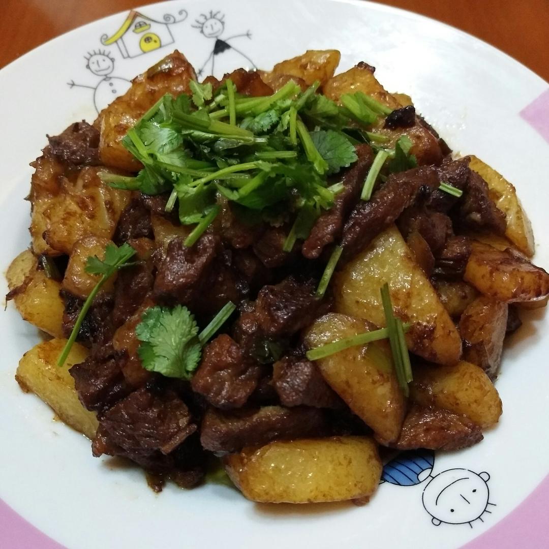 牛肉烧土豆