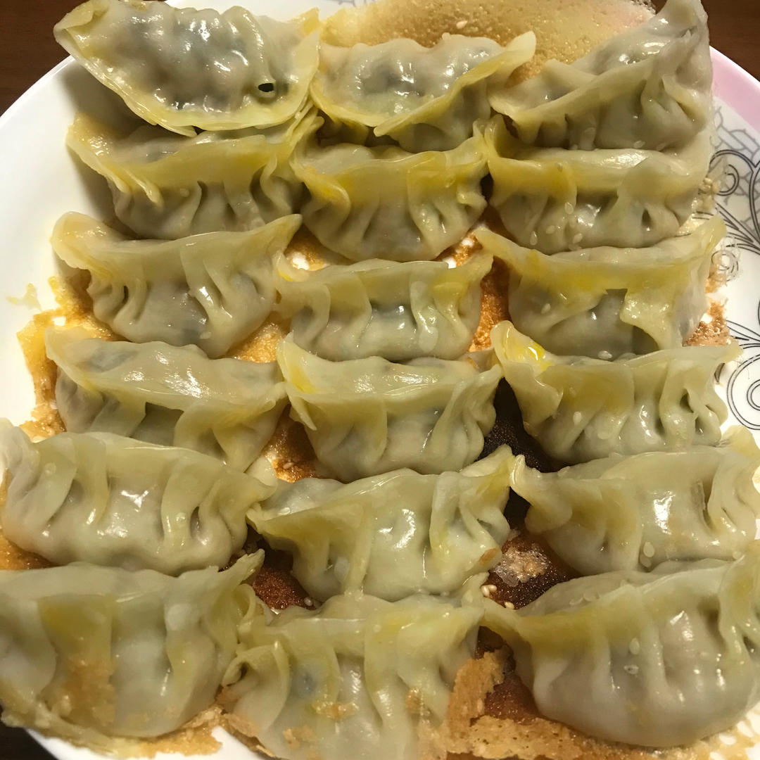 冻饺子版锅贴