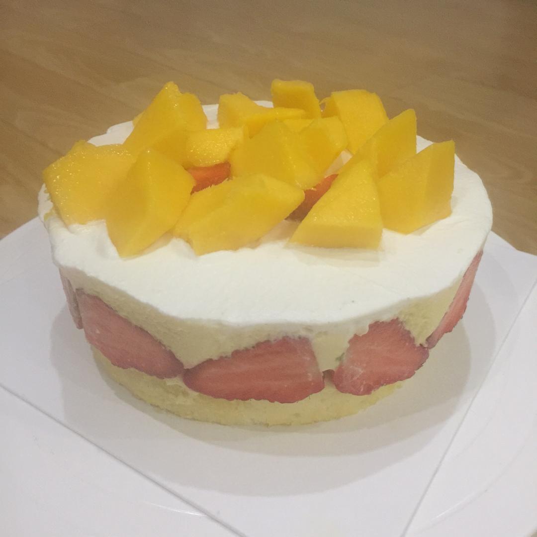 芒果慕斯蛋糕