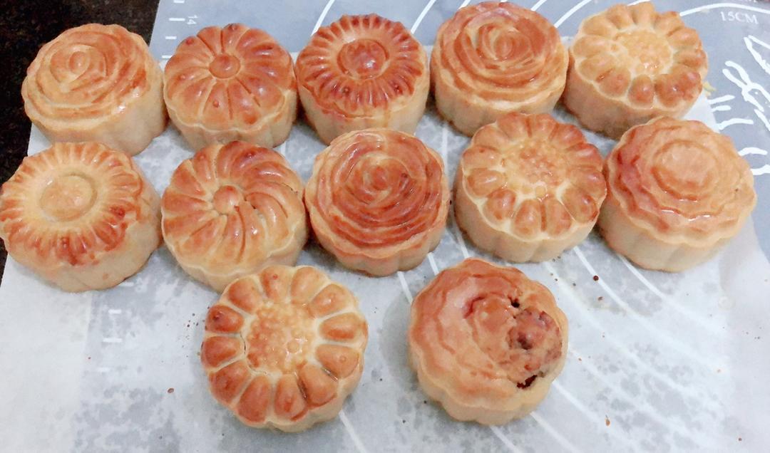 广式豆沙月饼（75克、50克、各种规格都有）