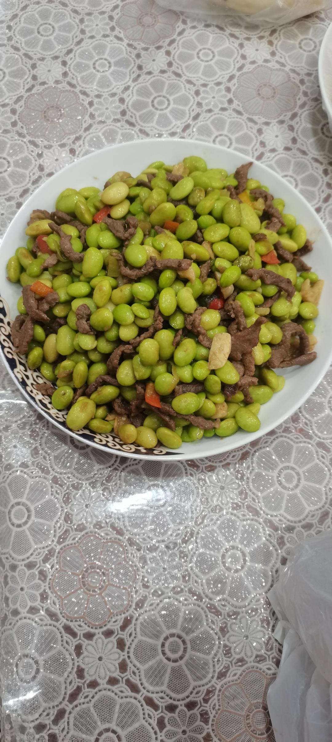 小炒黄牛肉（芹菜毛豆米炒黄牛肉）