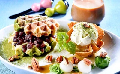 外脆内嫩的…华夫饼