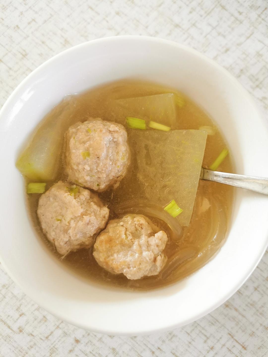 夏天不可错过的家常味--冬瓜丸子汤