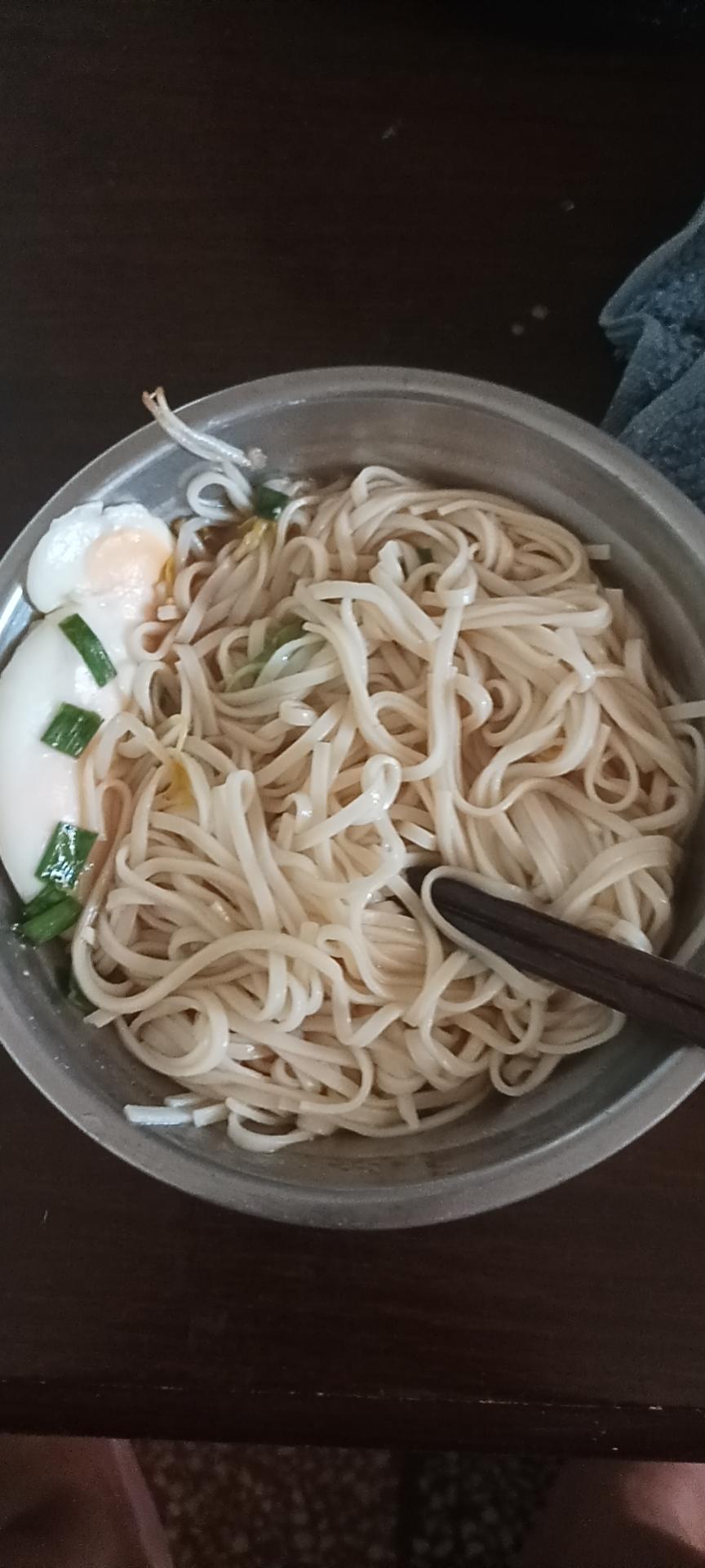 清汤挂面-香而不腻，方便快捷