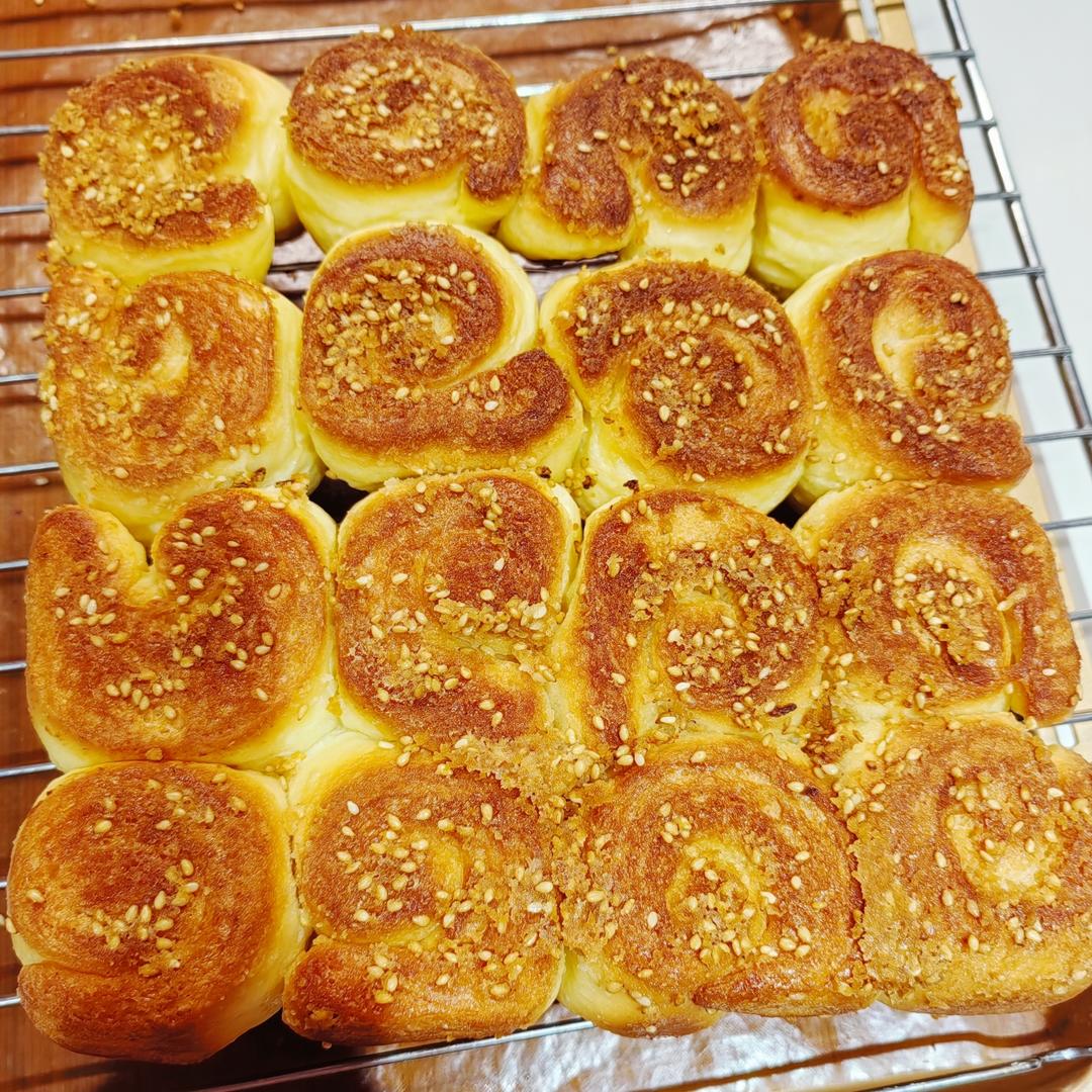 脆底蜂蜜小面包