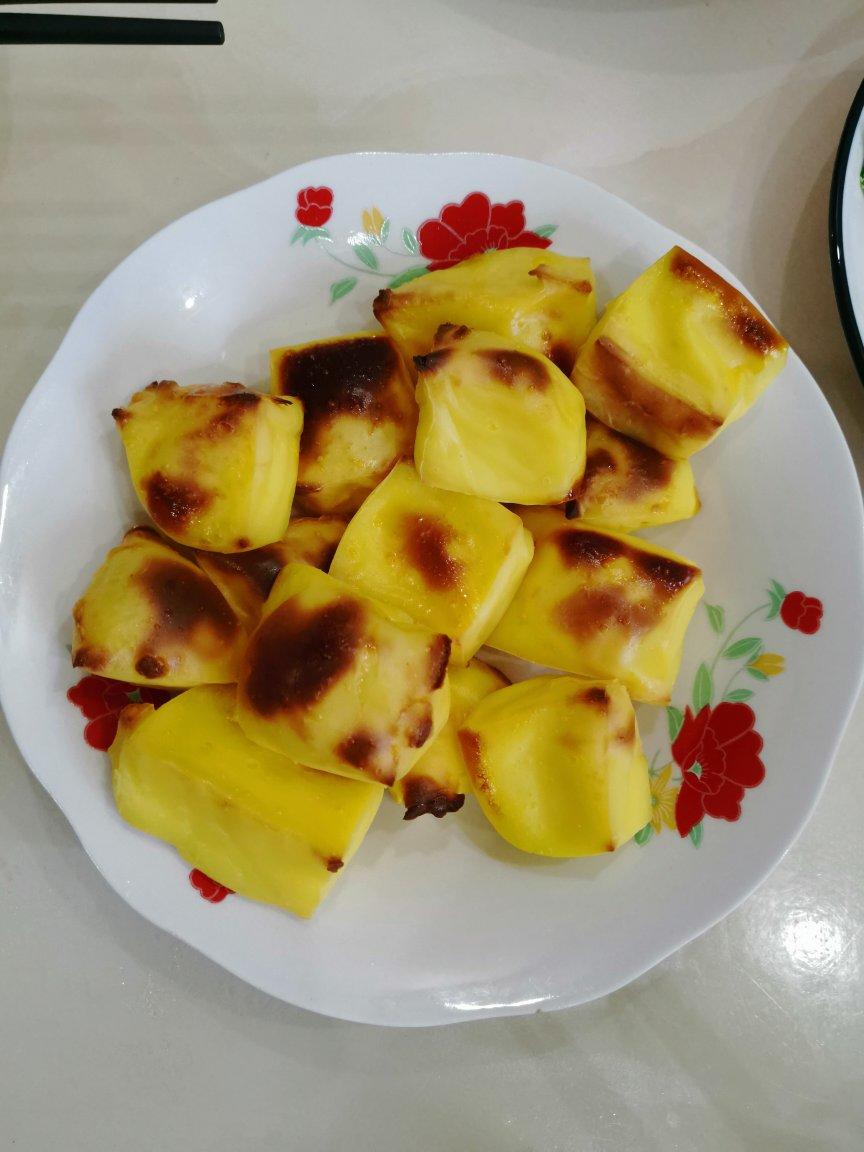 烤牛奶，又叫烤鲜奶（全蛋版，消耗牛奶）