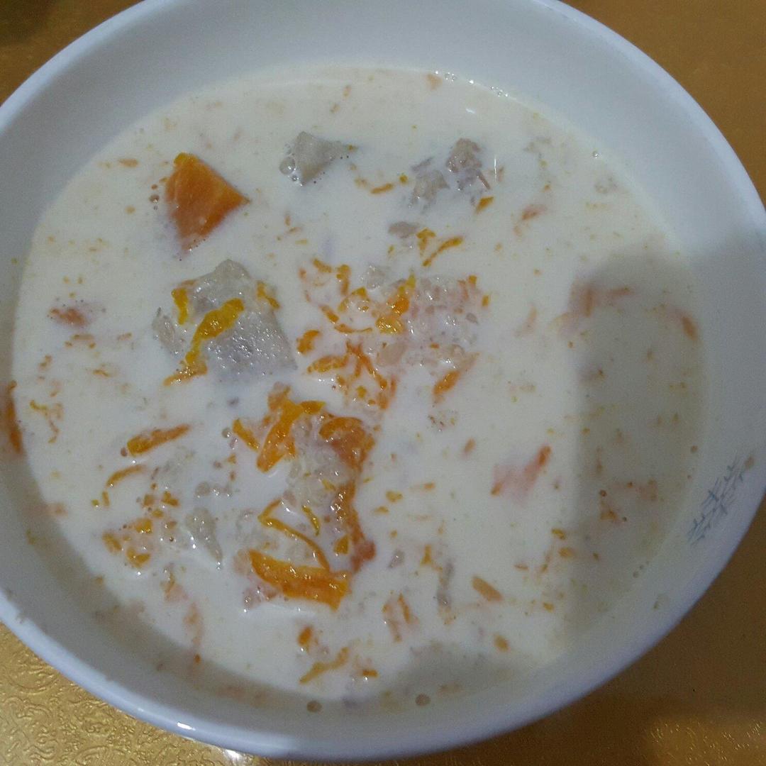 牛奶芋头南瓜羹的做法