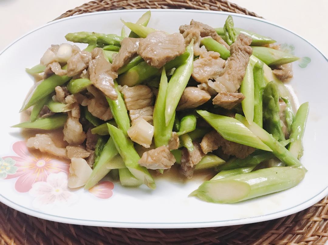 芦笋炒肉