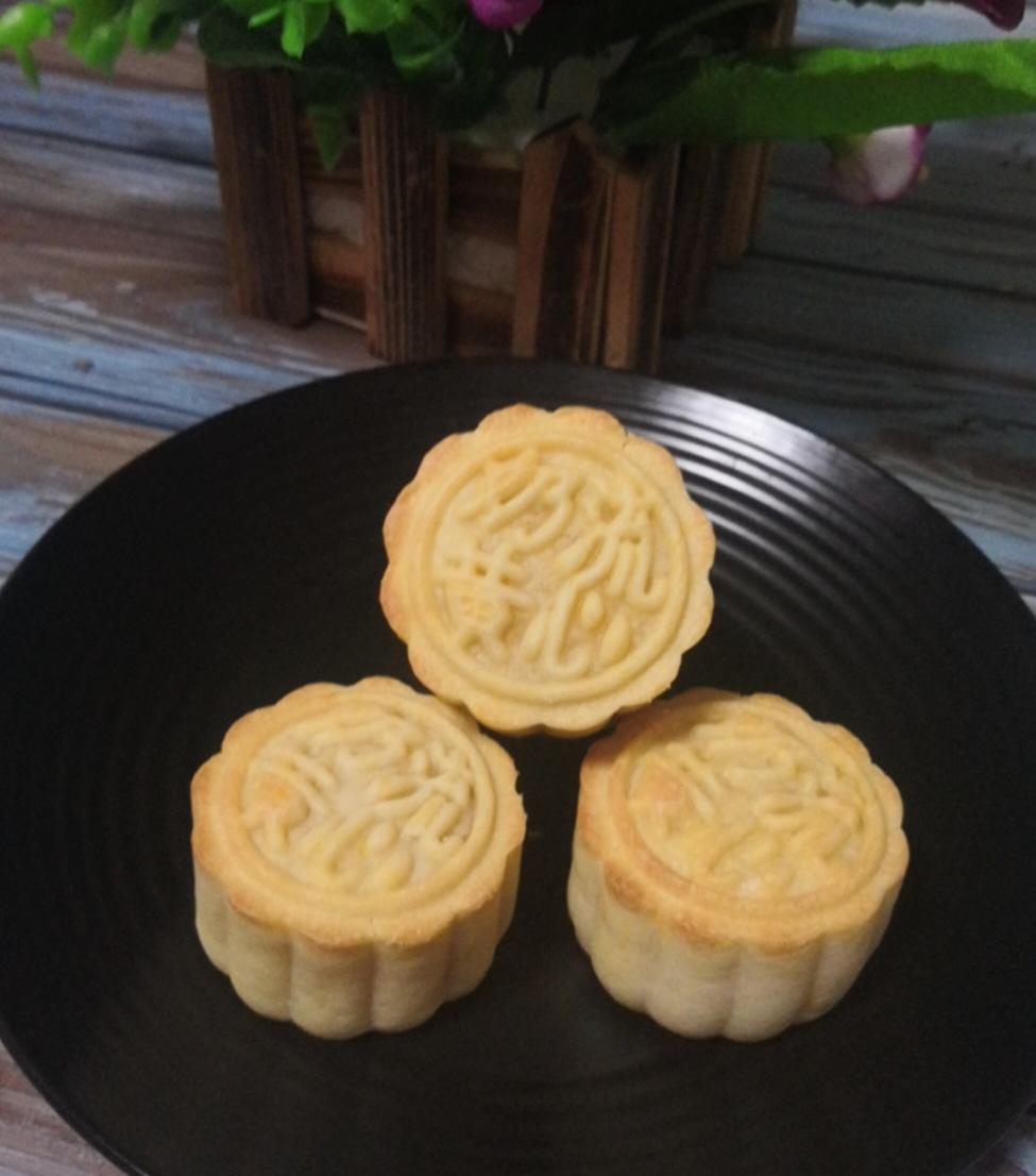 奶黄流心月饼的做法