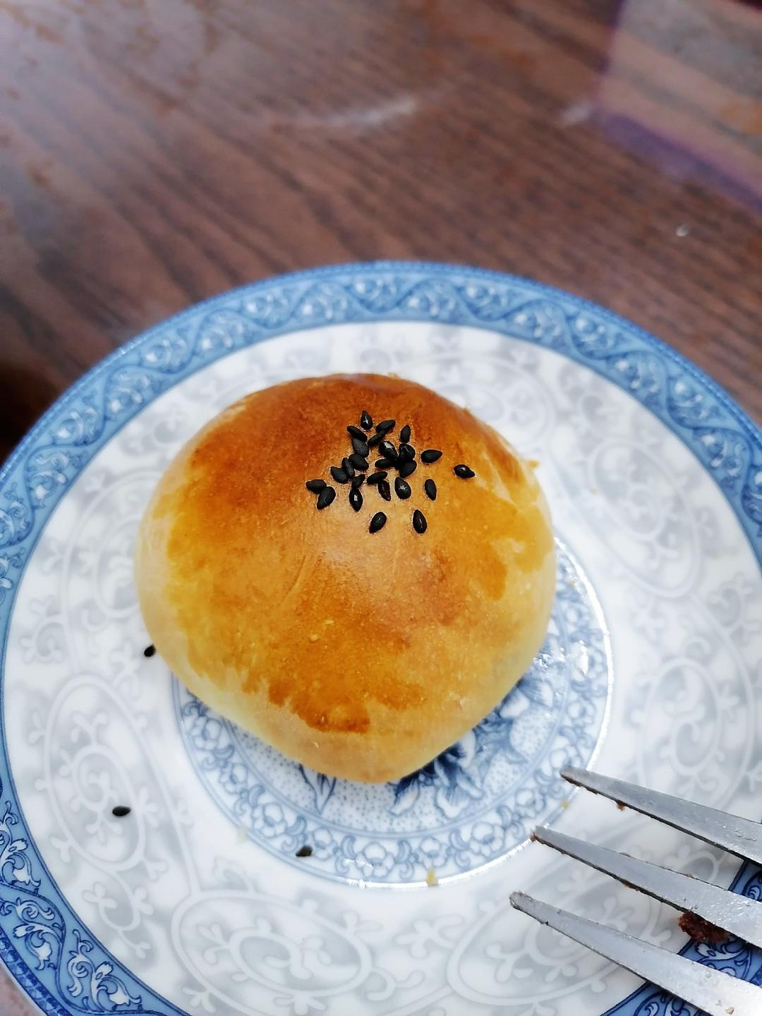 手揉面包详细贴:红豆面包