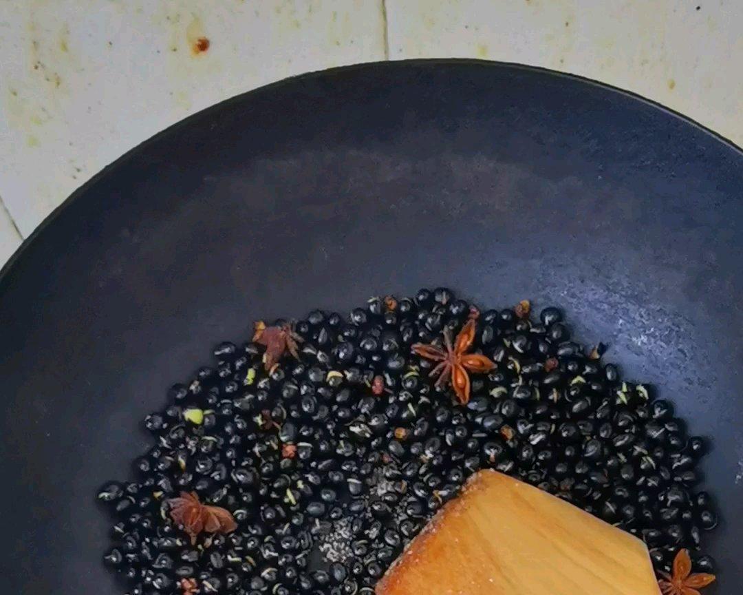 干炒黑豆的做法