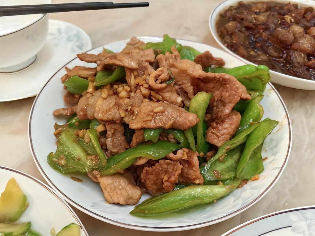 辣椒炒肉