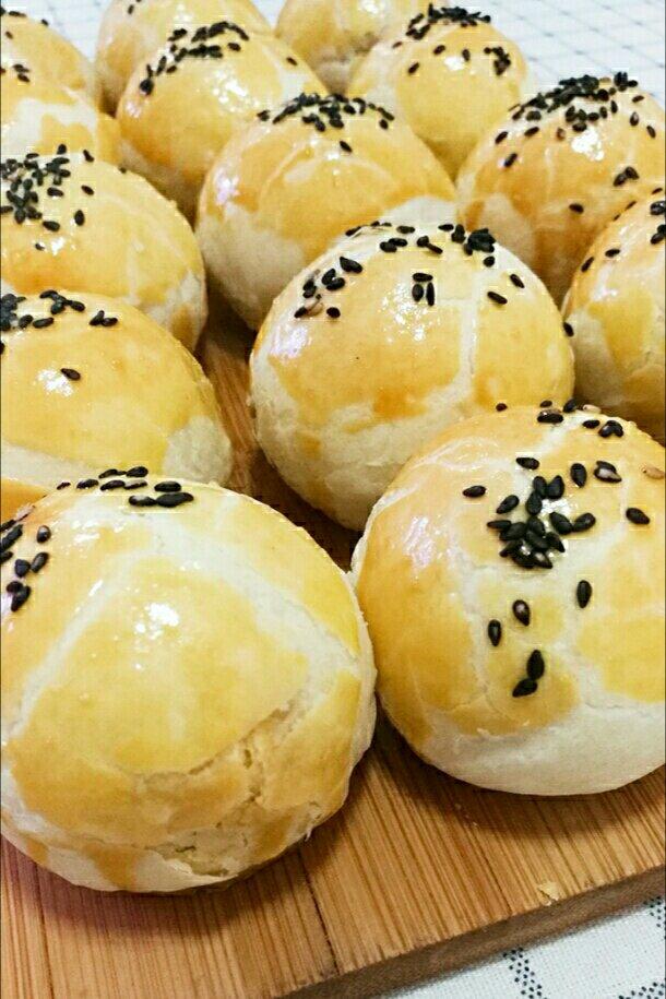 蛋黄酥