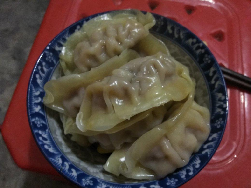 猪肉大葱烫面蒸饺