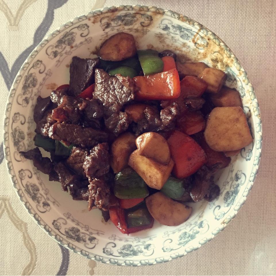 黑胡椒杏鲍菇牛肉粒