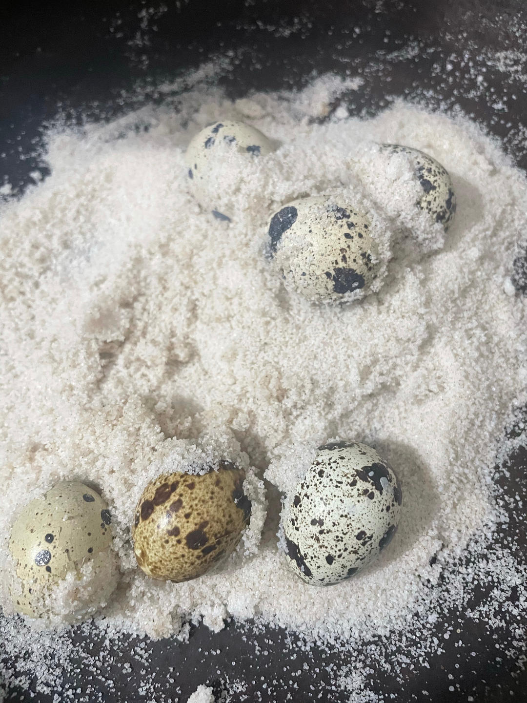 盐焗鹌鹑蛋（简单入味）
