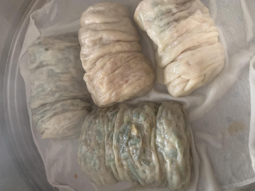 蚂鳖馍（菜卷）
