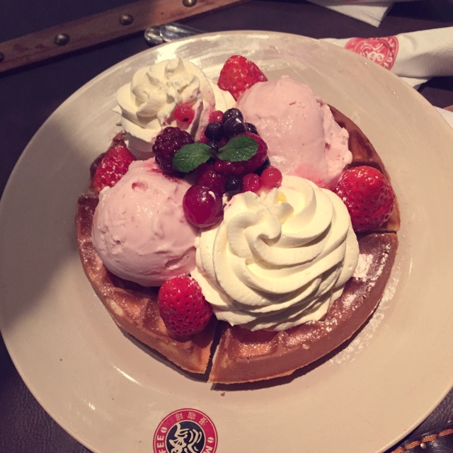 不孤独的食物美学「一人食」烈日松饼