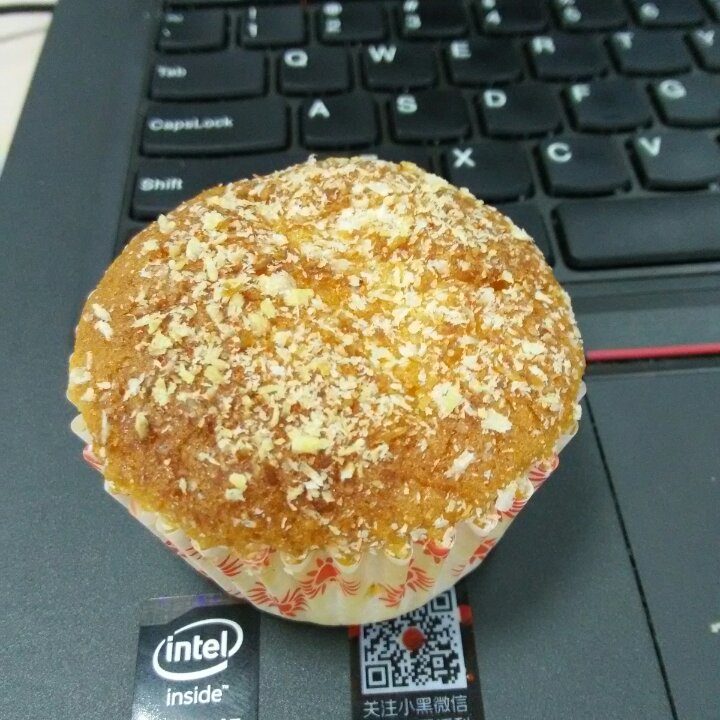 不会回缩的纸杯蛋糕--海氏烤箱定制