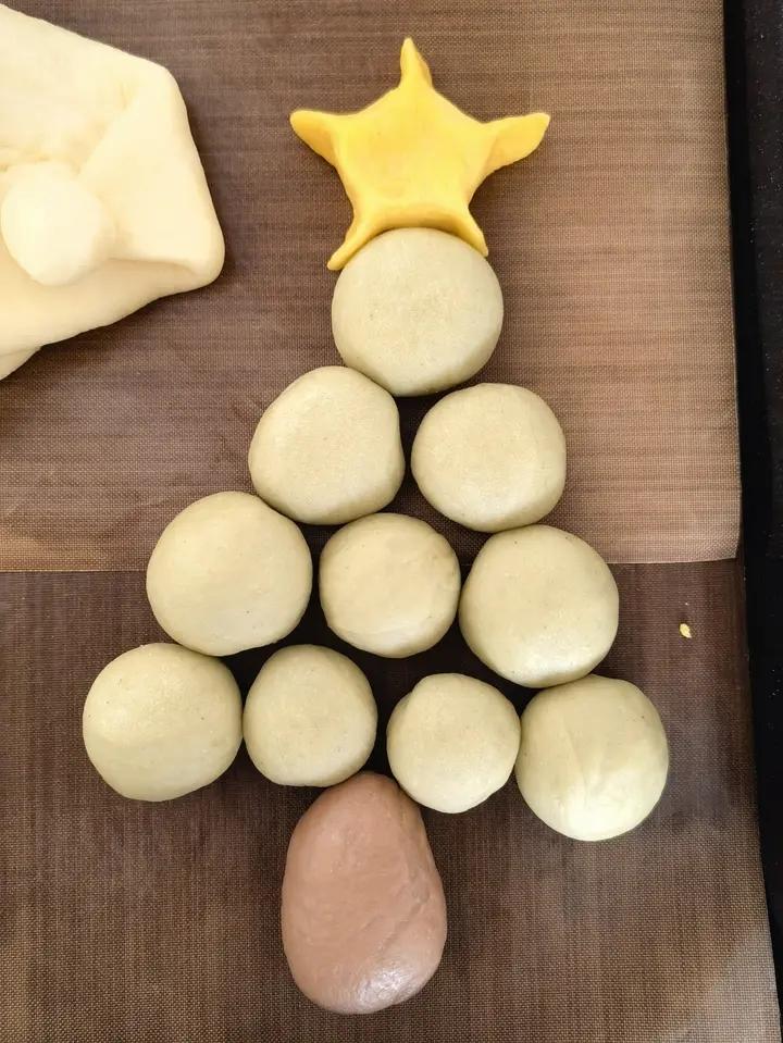 🎄手残党也能轻松凹造型的圣诞树小餐包🎄