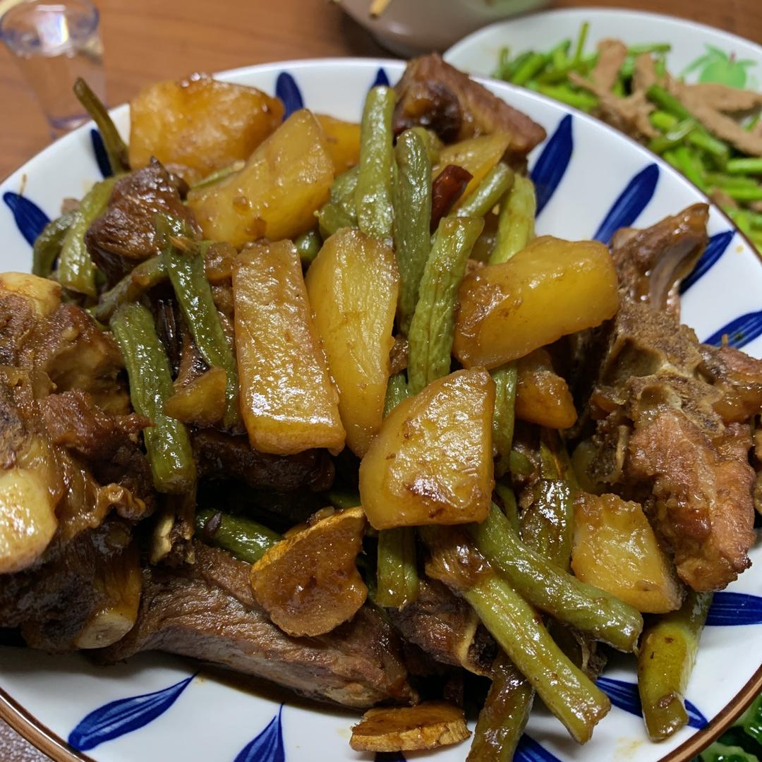排骨炖土豆豆角