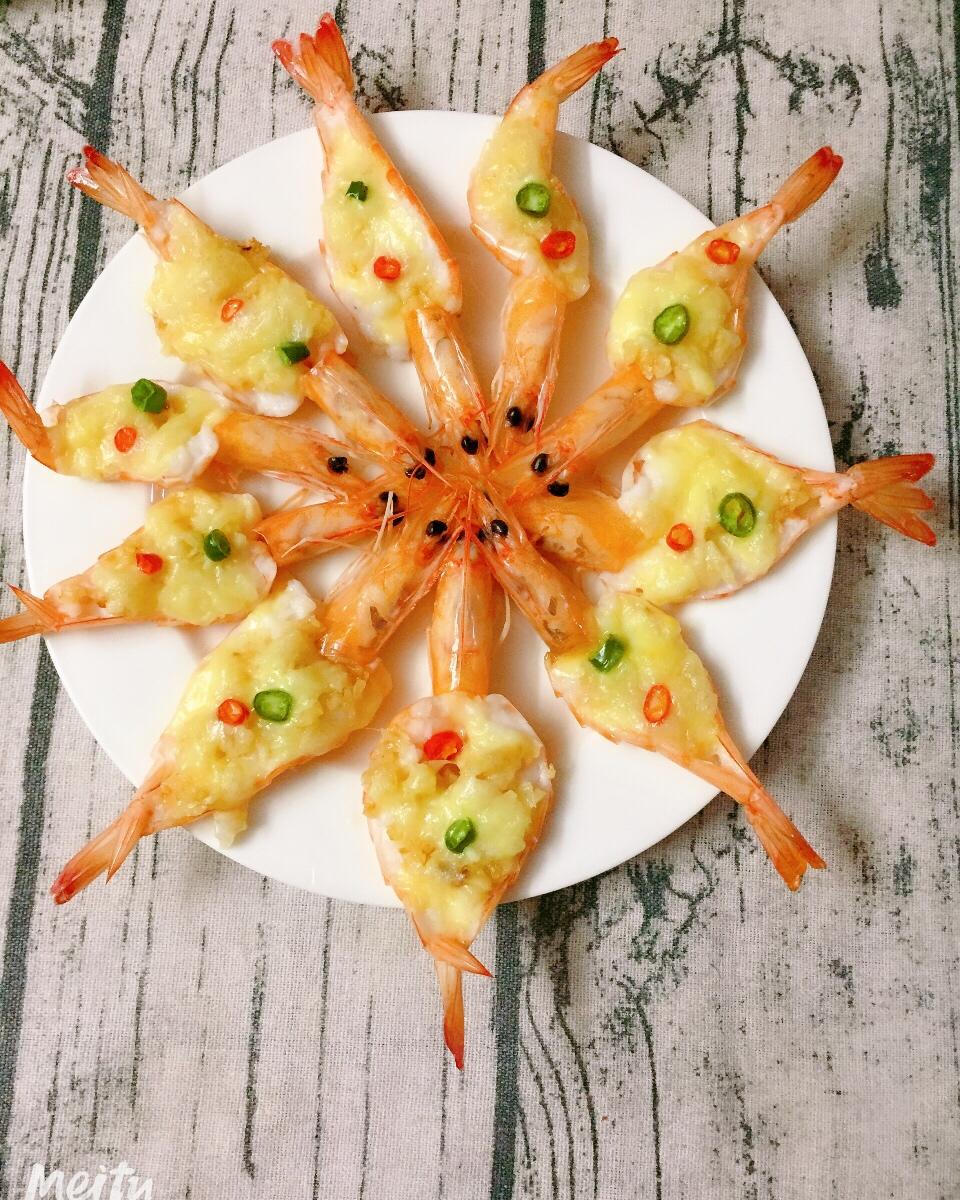 蒜蓉芝士焗大虾