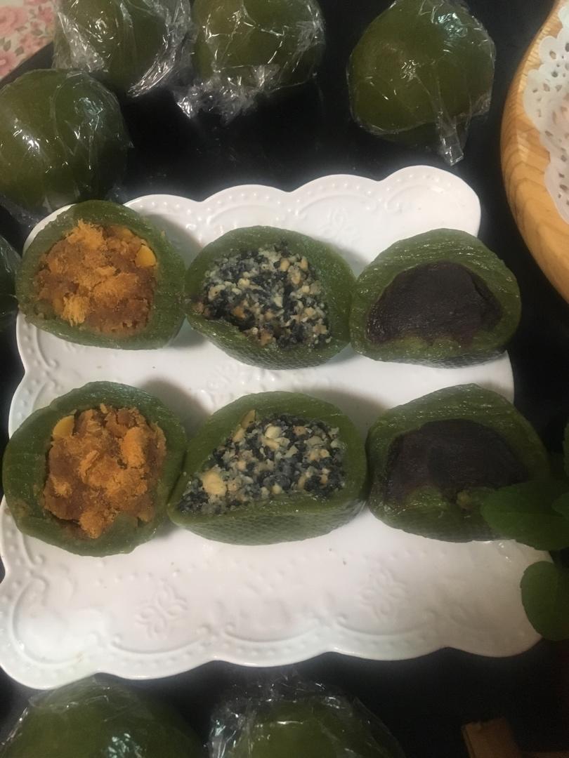 清明必吃的艾草青团