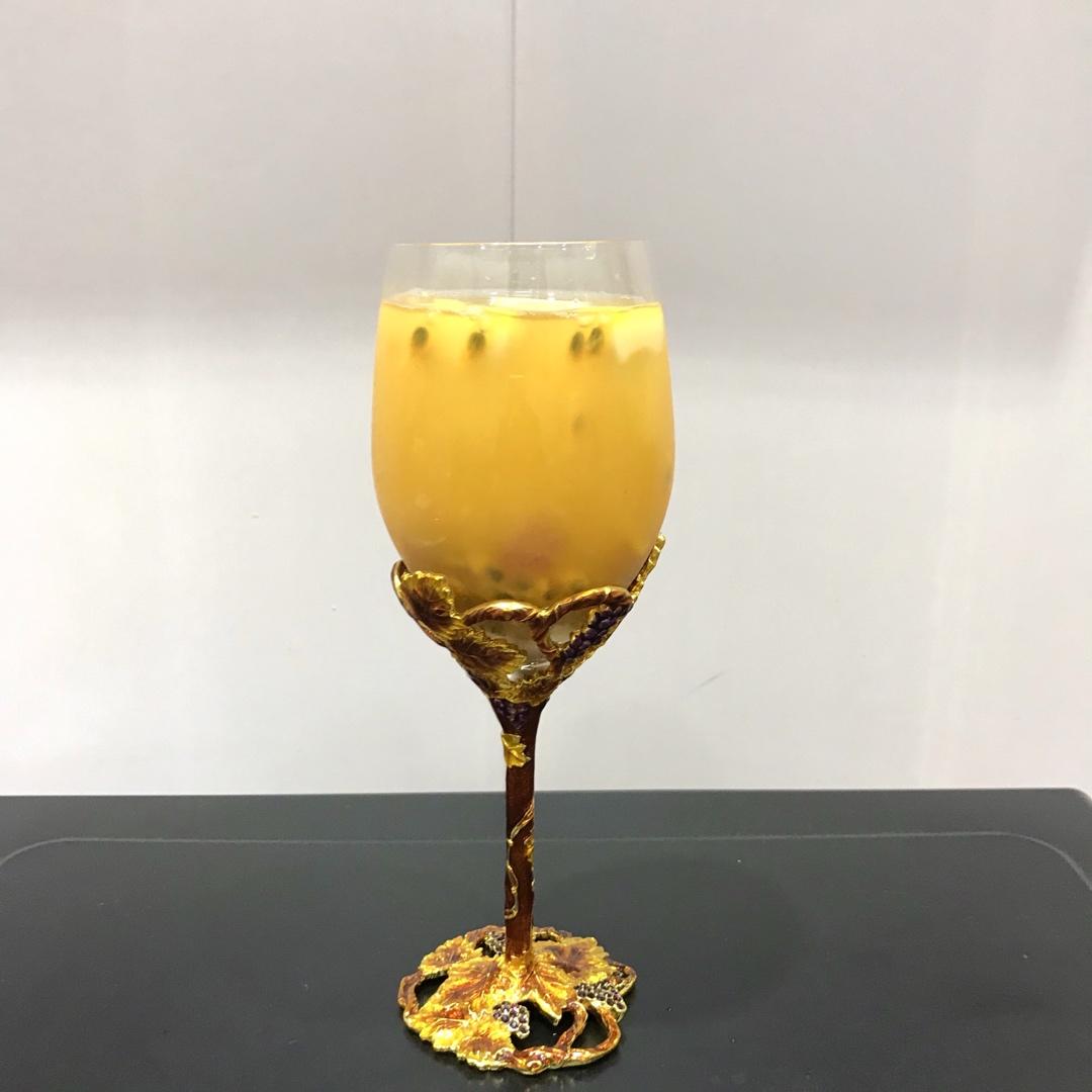 柠檬百香果葡萄冻蜂蜜特饮