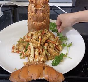cici厨房🦞三吃—咸蛋黄龙虾的做法 步骤22