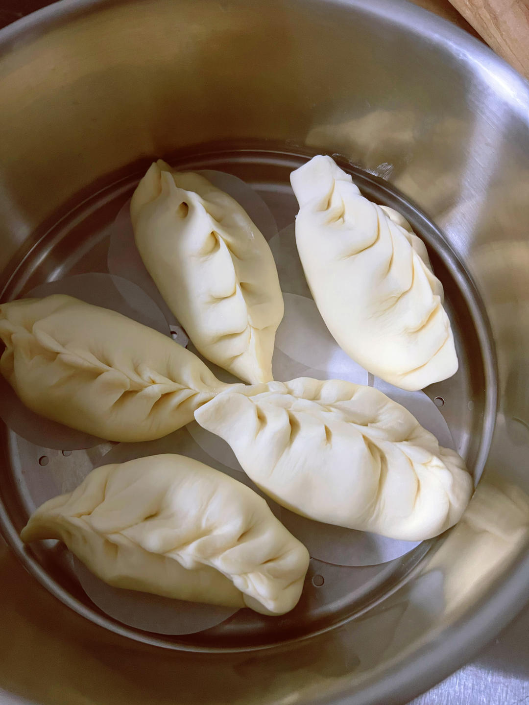 胡萝卜木耳鸡蛋包子——素包子也可以很好吃~