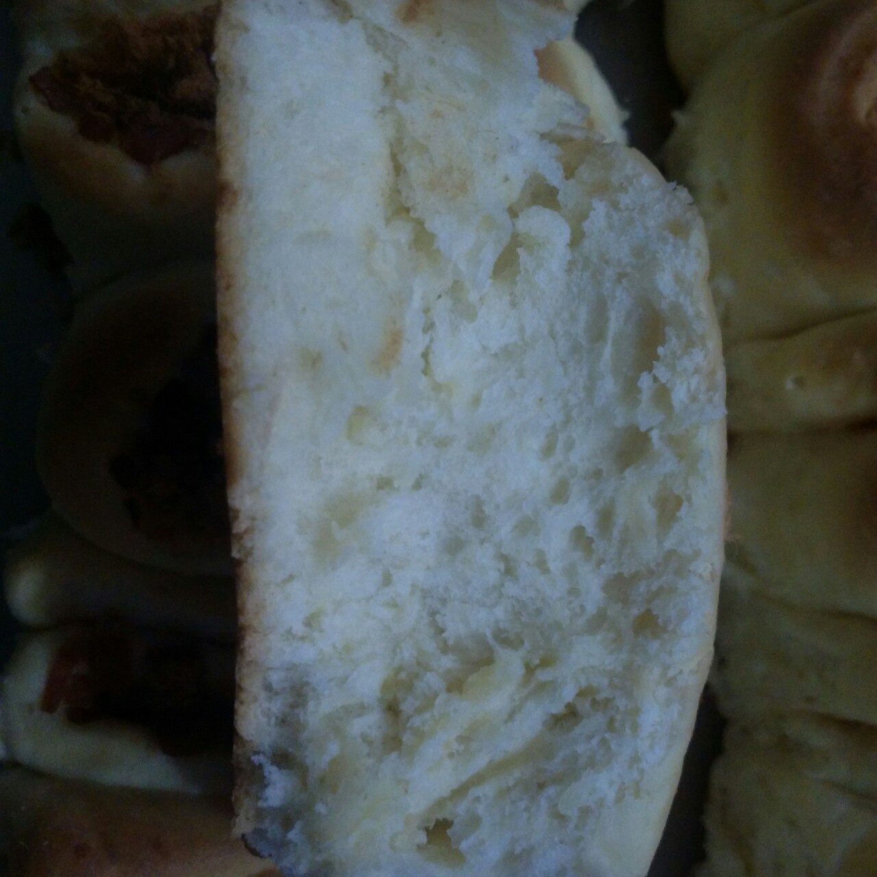 手撕千层肉松面包