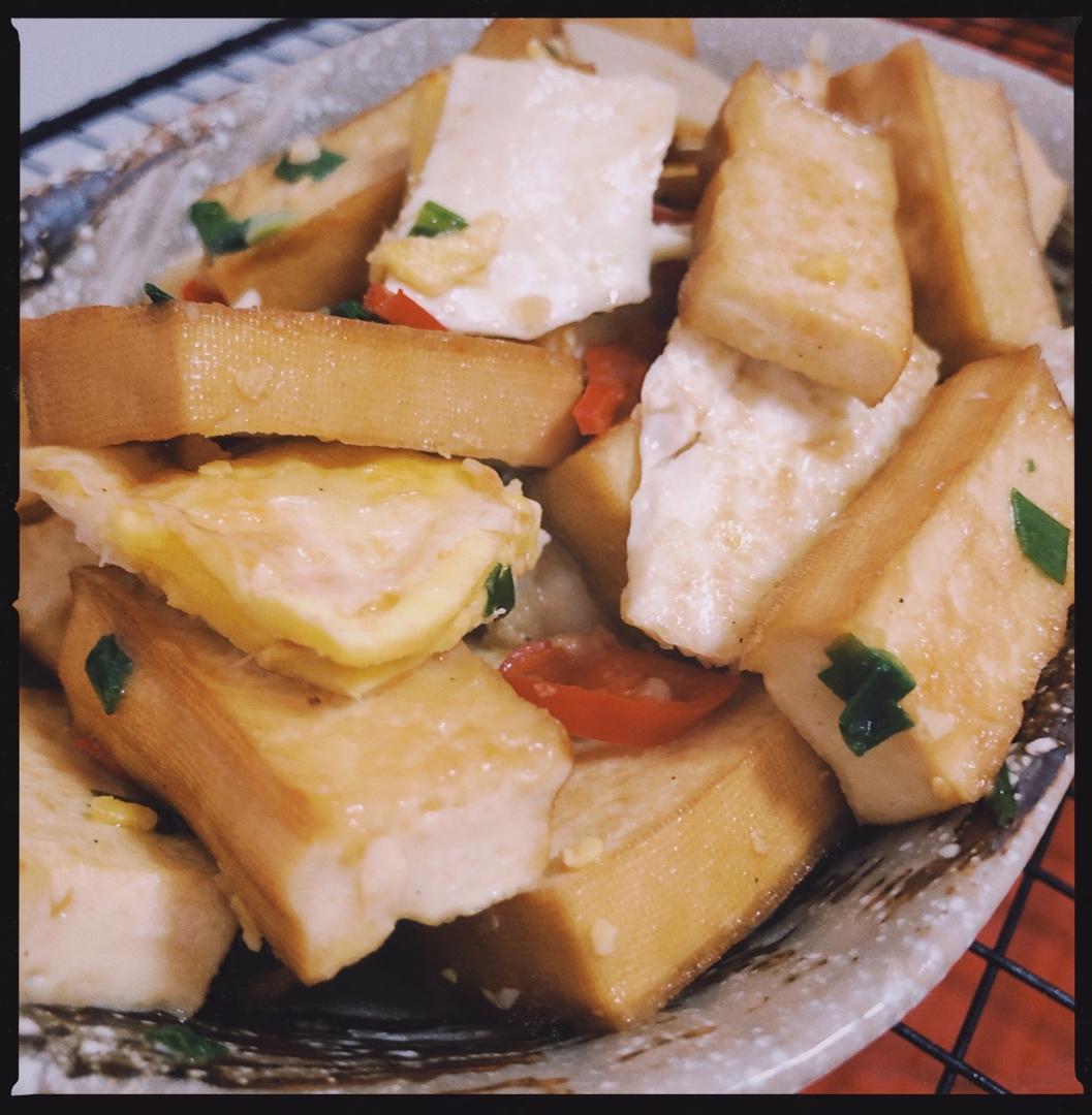 荷包蛋烧豆腐