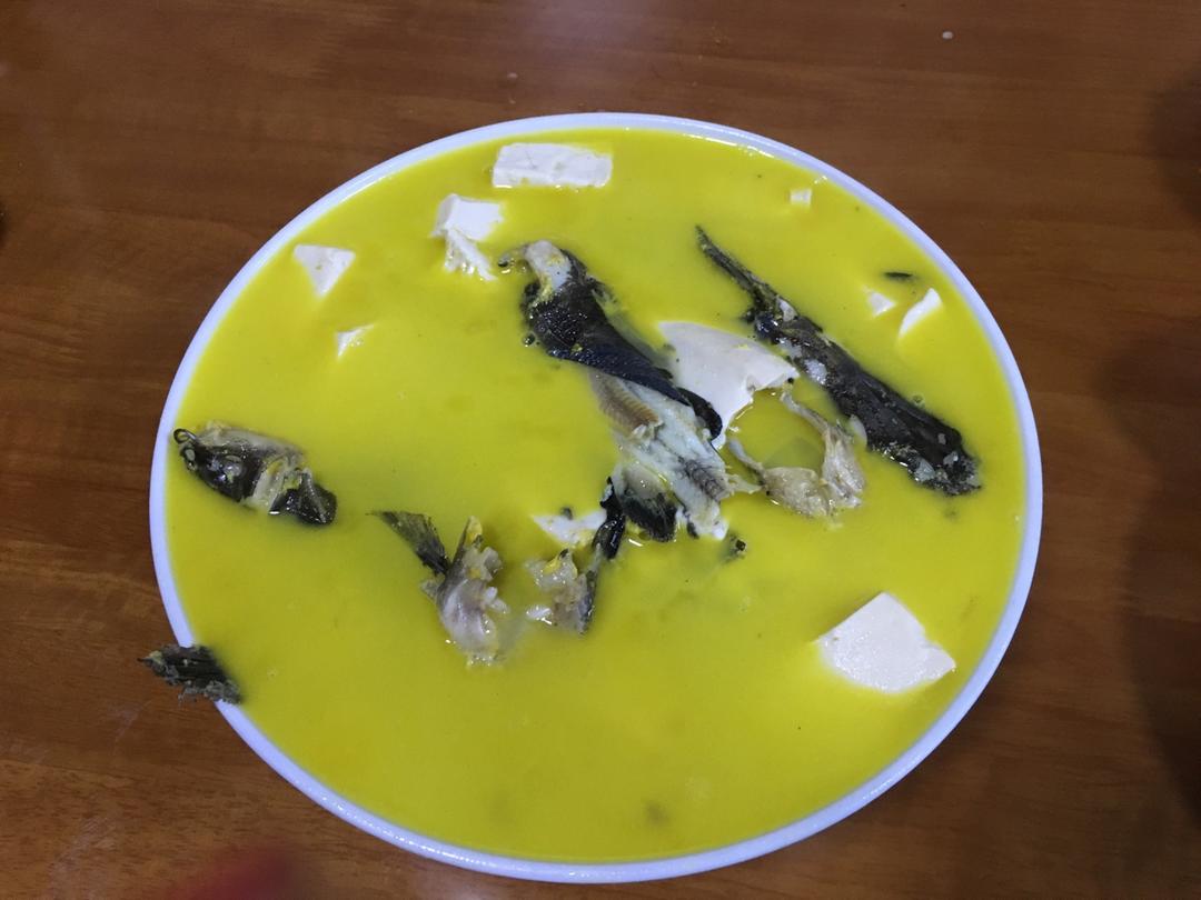 黄骨鱼豆腐汤